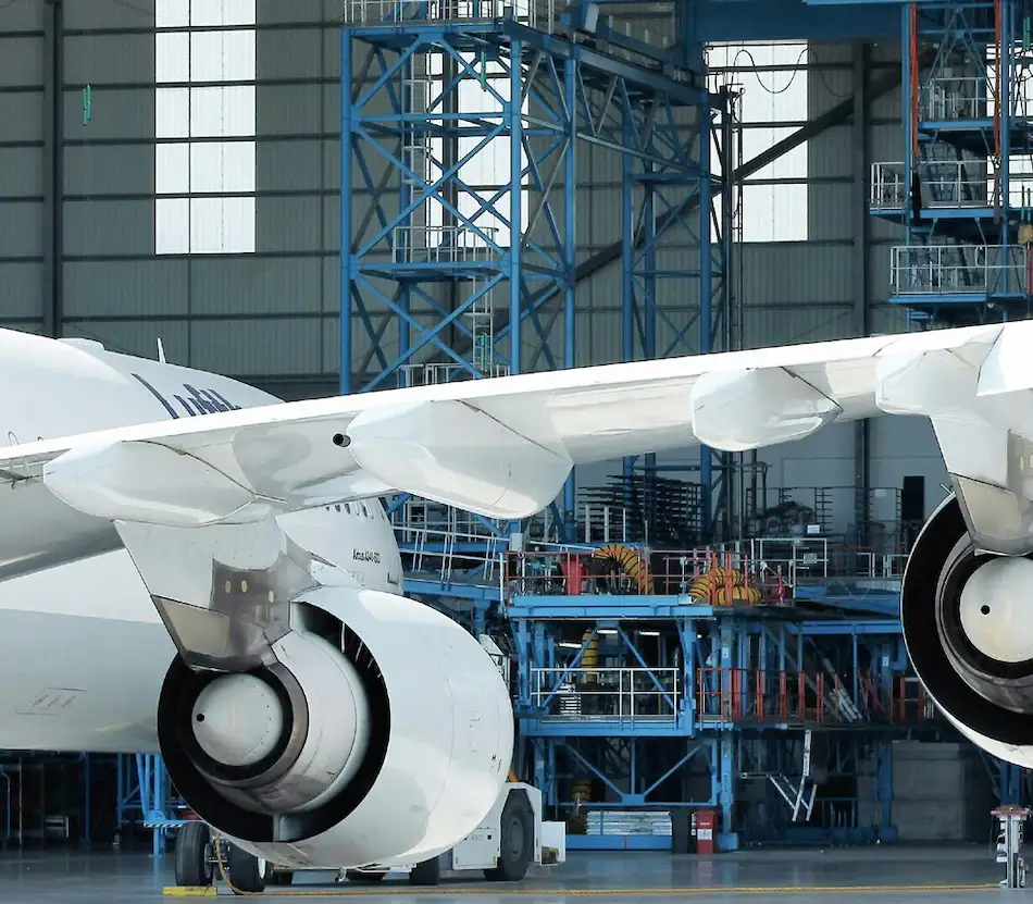 Image of an aeroplane, representing Avonside Engineering's aerospace manufacturing expertise and commitment to quality